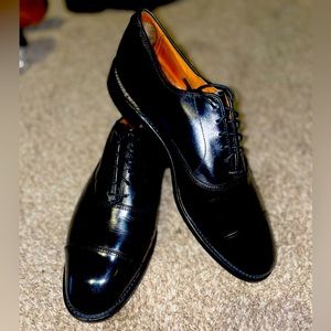 9.5 Allen Edmonds Park Avenue